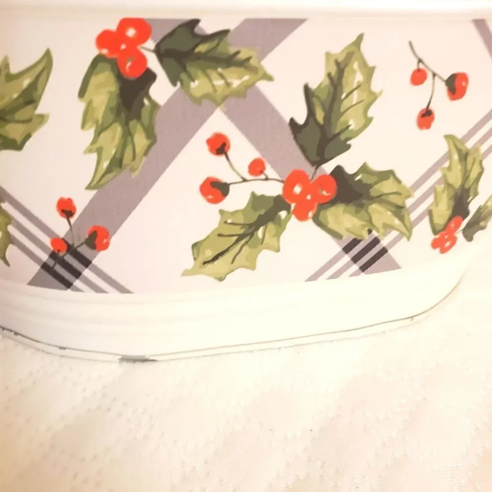 Ashland White Christmas Galvanized Tub